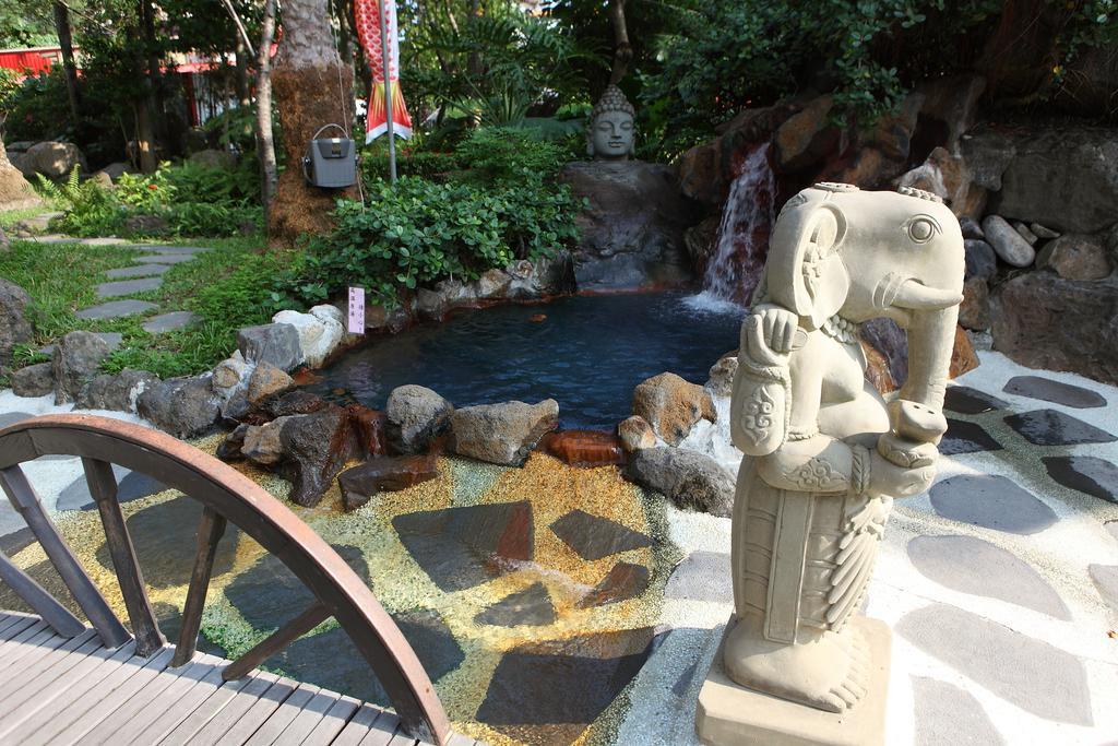 Art Spa Hotel Yilan Extérieur photo